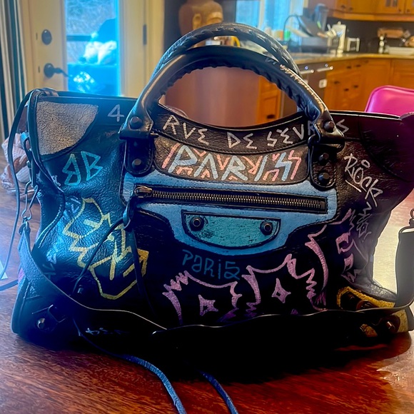 Balenciago graffiti bag - Picture 1 of 5